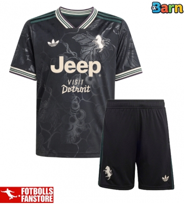 Juventus Tredje Tröja Barn 2025-26 Kortärmad (+ Korta byxor)